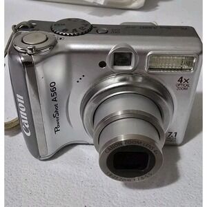 Canon PowerShot A560 7.1MP Digital Camera Silver EUC